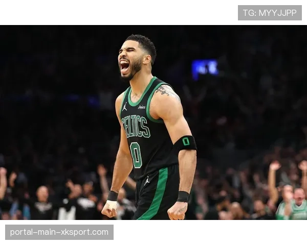 三节战报:魔术青年军以高强度防守领先凯尔特人,双方命中率均未过45% 三节战报:魔术青年军以高强度防守领先凯尔特人,双方命中率均未过45%