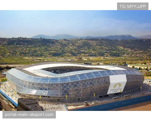 波尔多新主场“大西洋体育场”通过最终验收,将于下赛季启用 波尔多新主场“大西洋体育场”通过最终验收,将于下赛季启用